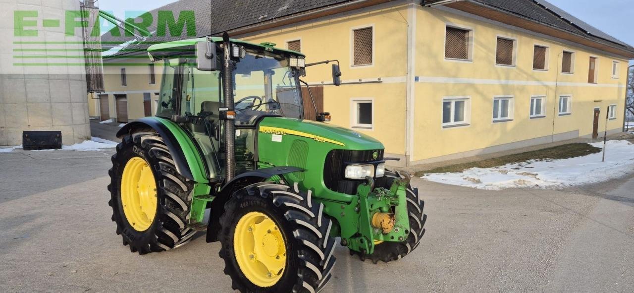 Traktor типа John Deere 5820 premium, Gebrauchtmaschine в Sierning (Фотография 2)