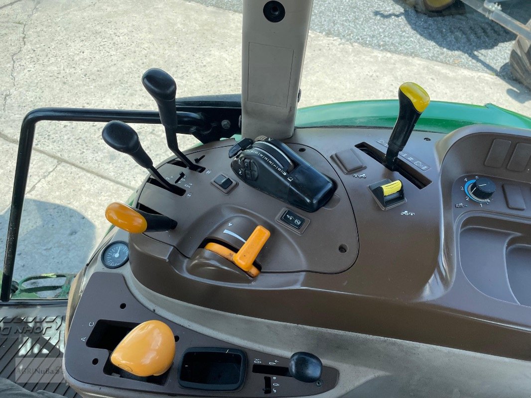 Traktor of the type John Deere 5820, Gebrauchtmaschine in Prenzlau (Picture 21)