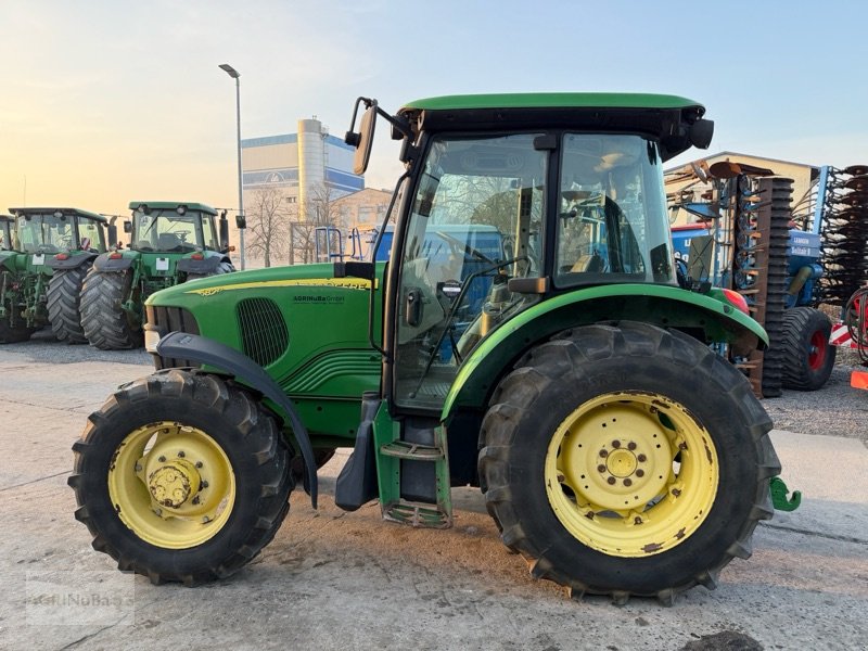 Traktor of the type John Deere 5820, Gebrauchtmaschine in Prenzlau (Picture 4)