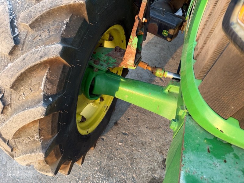 Traktor of the type John Deere 5820, Gebrauchtmaschine in Prenzlau (Picture 11)