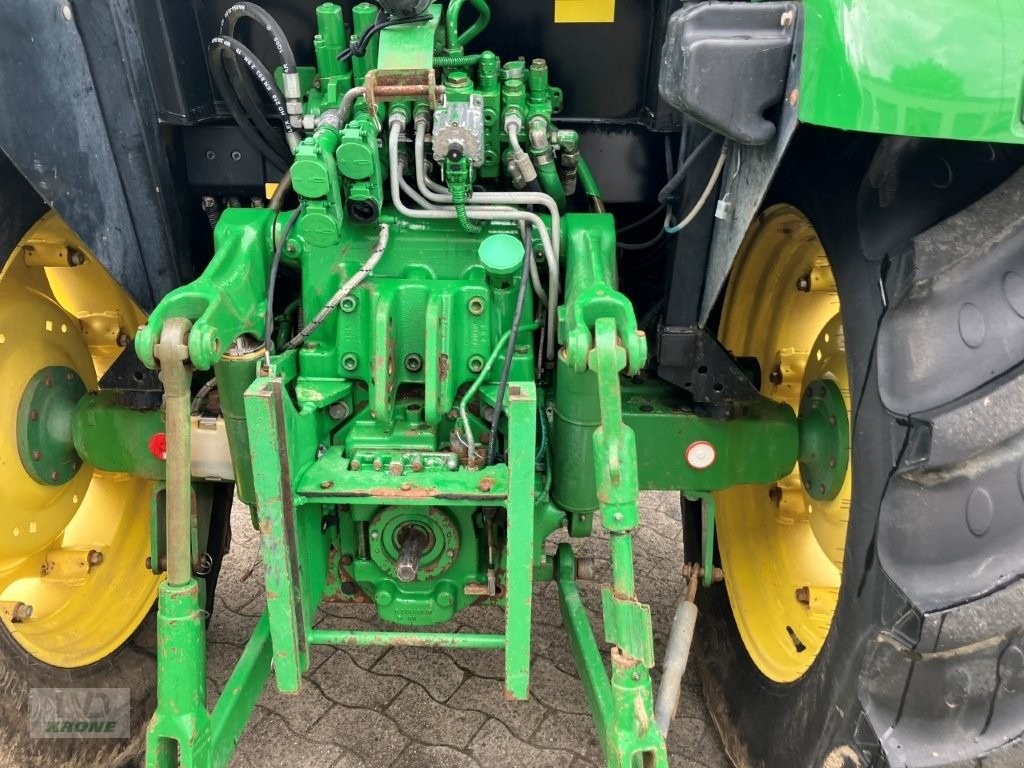 Traktor типа John Deere 5820, Gebrauchtmaschine в Spelle (Фотография 7)