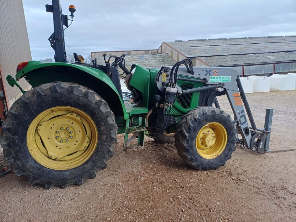 Traktor typu John Deere 6020SE, Gebrauchtmaschine w Calmont (Zdjęcie 4)