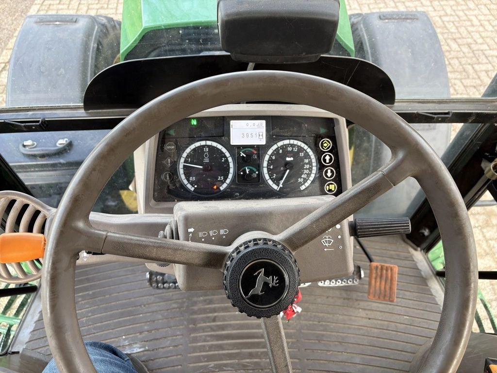 Traktor от тип John Deere 6090 RC, Gebrauchtmaschine в Kronenberg (Снимка 7)