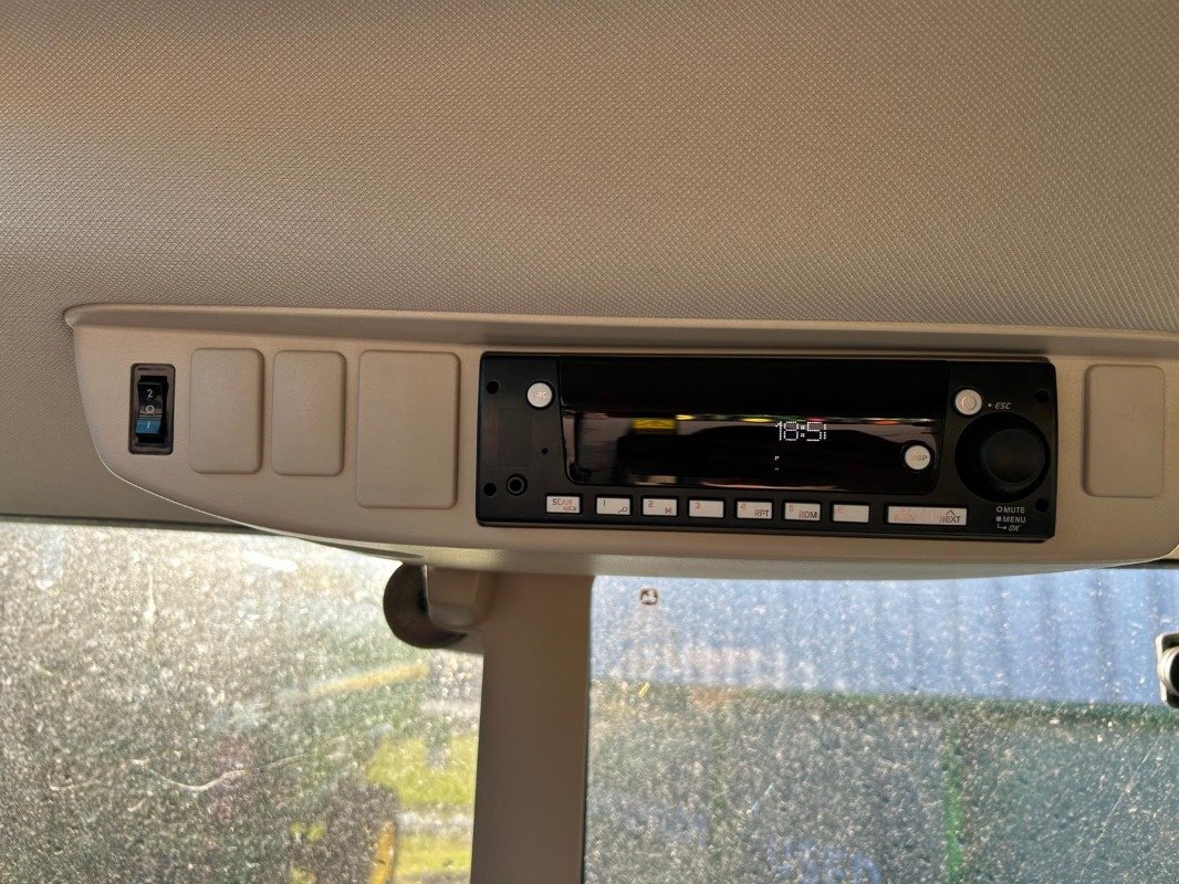 Traktor tipa John Deere 6090M **MIETRÜCKLÄUFER**, Neumaschine u Sittensen (Slika 13)