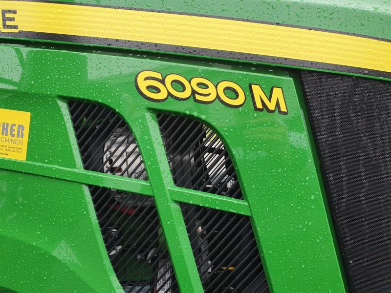 Traktor des Typs John Deere 6090M PQ+, Neumaschine in Niederkirchen (Bild 1)