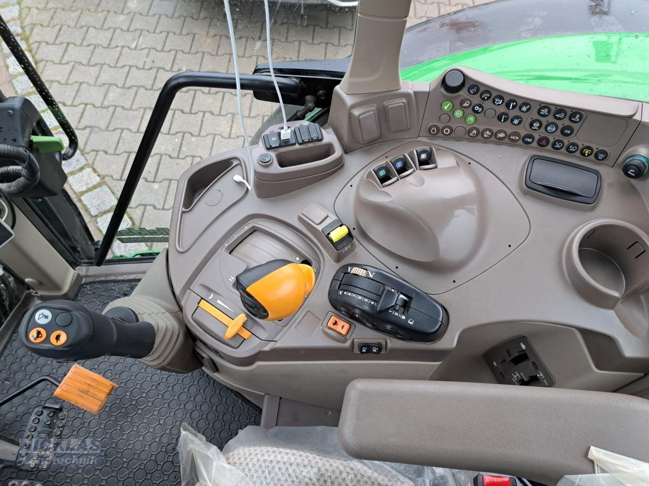 Traktor tip John Deere 6090M, Gebrauchtmaschine in Schirradorf (Poză 10)