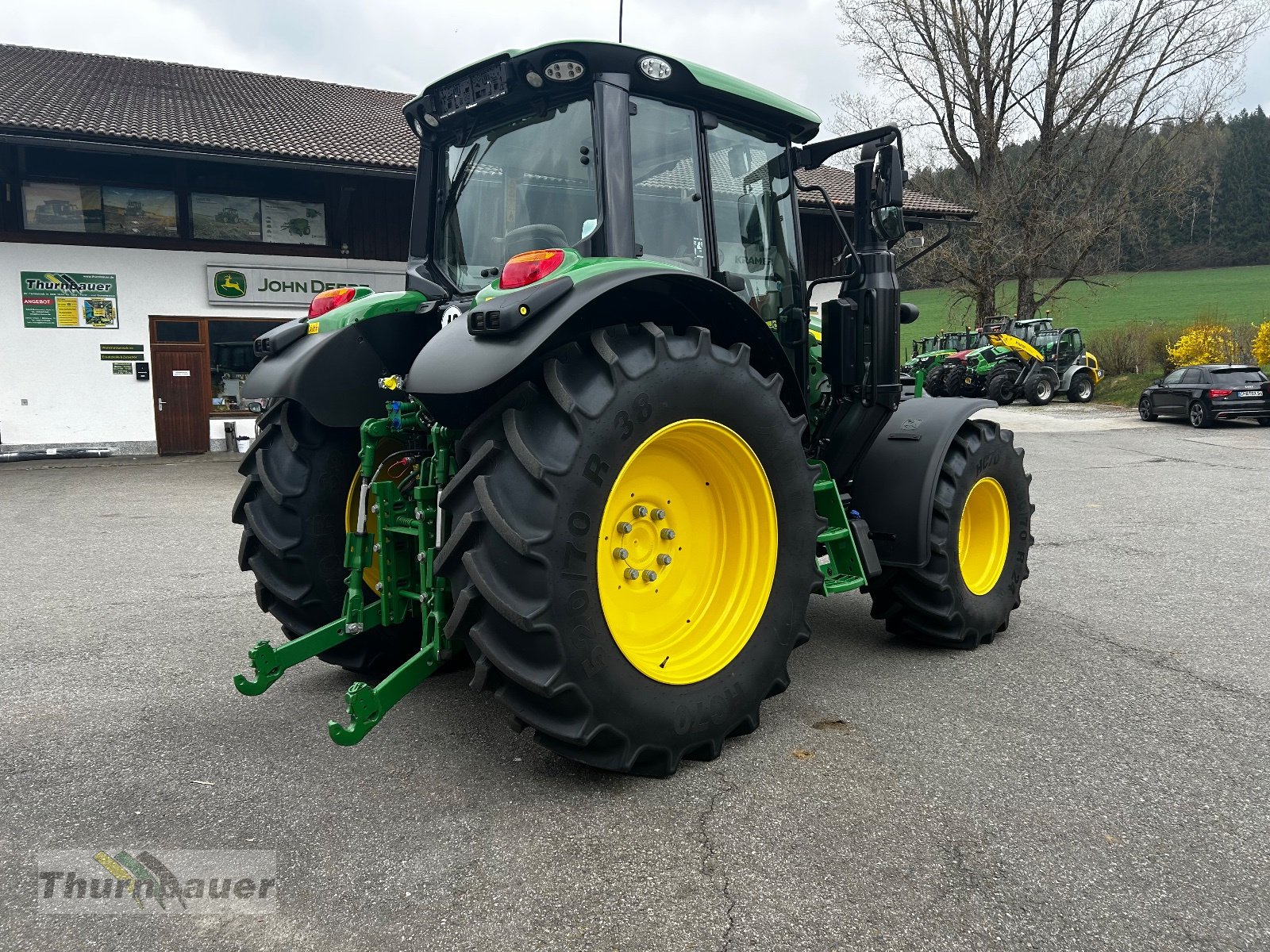 Traktor от тип John Deere 6090M, Gebrauchtmaschine в Bodenmais (Снимка 5)
