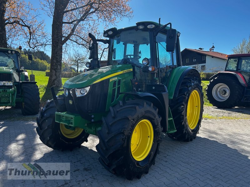Traktor типа John Deere 6090M, Gebrauchtmaschine в Bodenmais