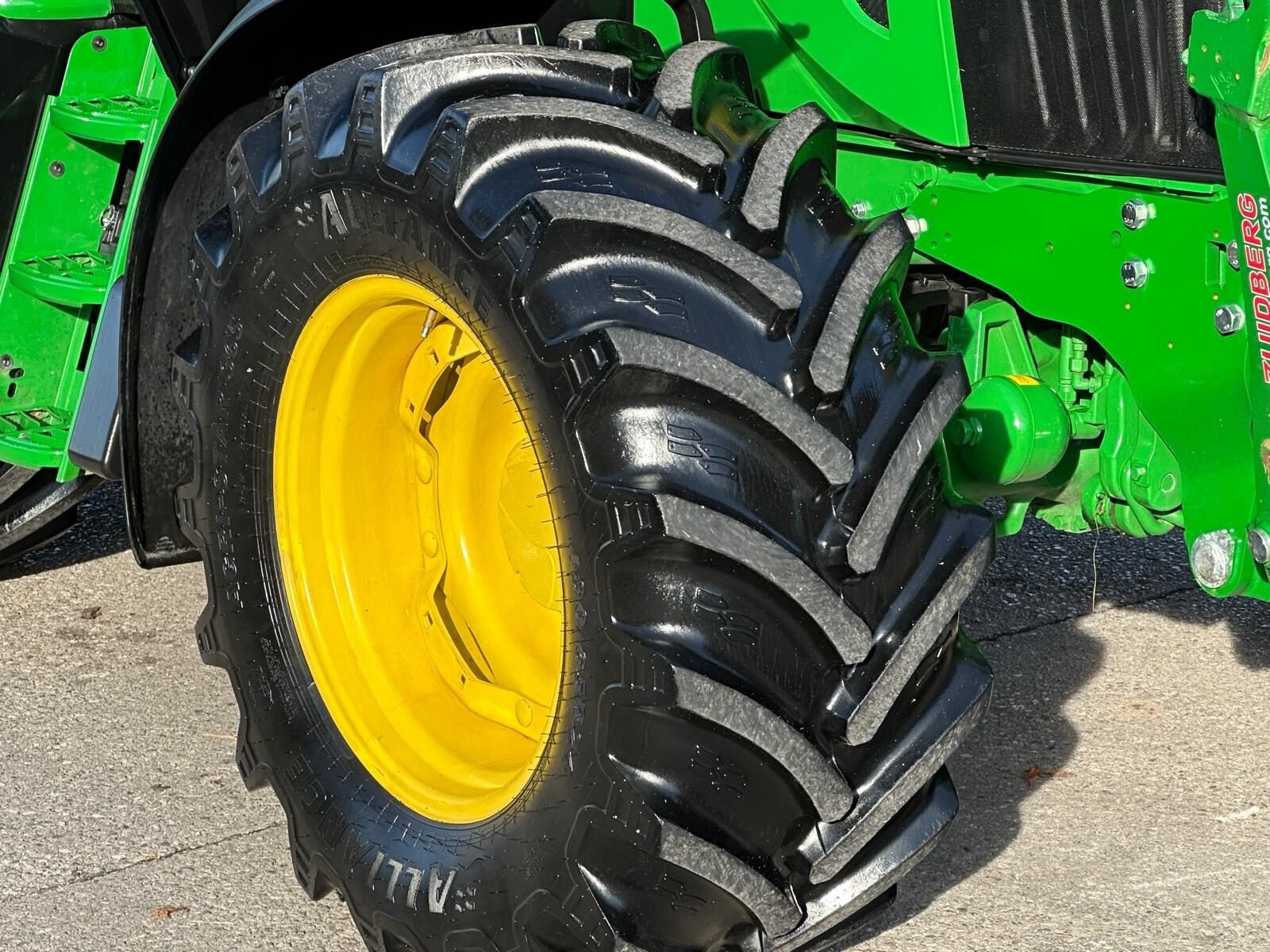 Traktor van het type John Deere 6090M, Vorführmaschine in Kirchdorf (Foto 16)