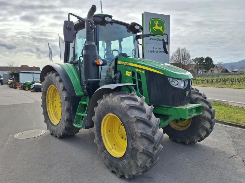 Traktor typu John Deere 6090M, Gebrauchtmaschine v Zweibrücken