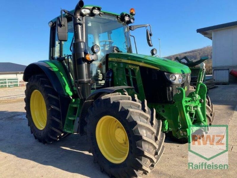 Traktor des Typs John Deere 6090M, Neumaschine in Altenstadt-Lindheim (Bild 2)