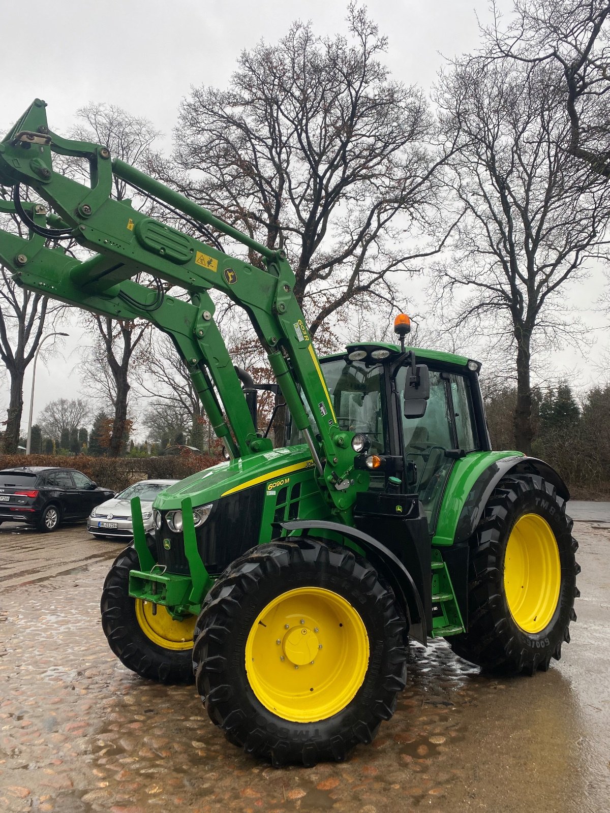 Traktor типа John Deere 6090M, Gebrauchtmaschine в Pinneberg (Фотография 3)