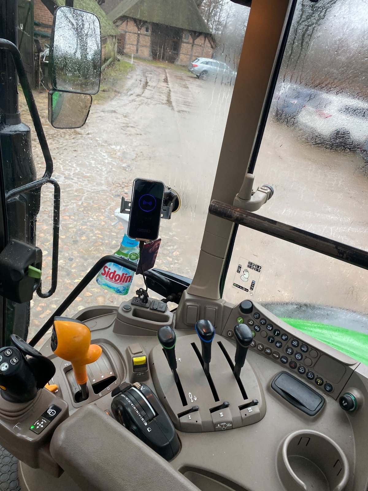 Traktor типа John Deere 6090M, Gebrauchtmaschine в Pinneberg (Фотография 9)