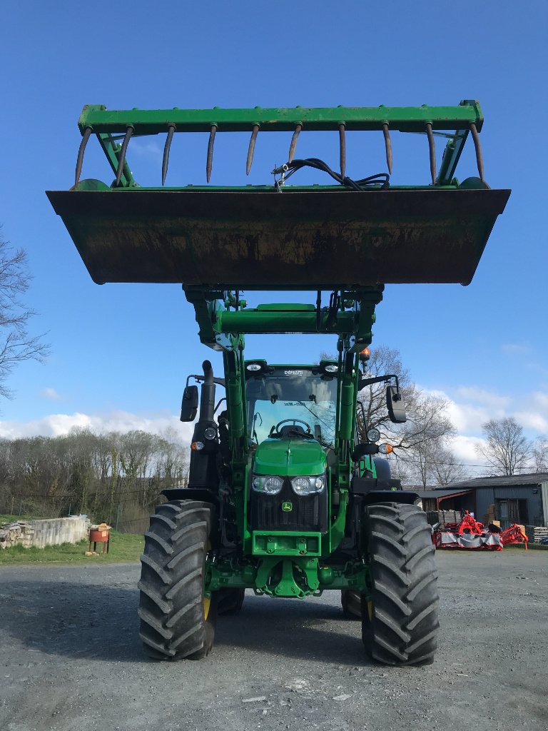 Traktor του τύπου John Deere 6100 M COMMAND QUAD, Gebrauchtmaschine σε BELLAC (Φωτογραφία 5)
