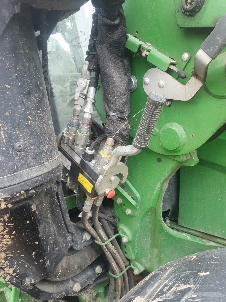 Traktor του τύπου John Deere 6100 M, Gebrauchtmaschine σε VALOGNES (Φωτογραφία 2)