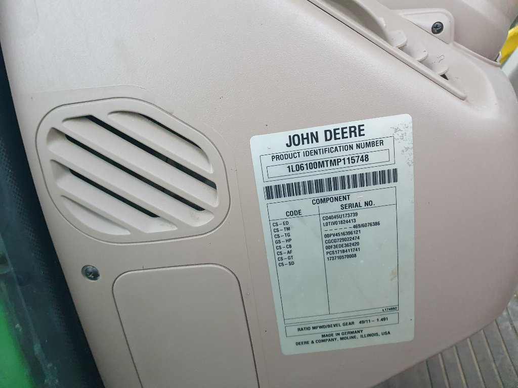 Traktor του τύπου John Deere 6100 M, Gebrauchtmaschine σε VALOGNES (Φωτογραφία 8)