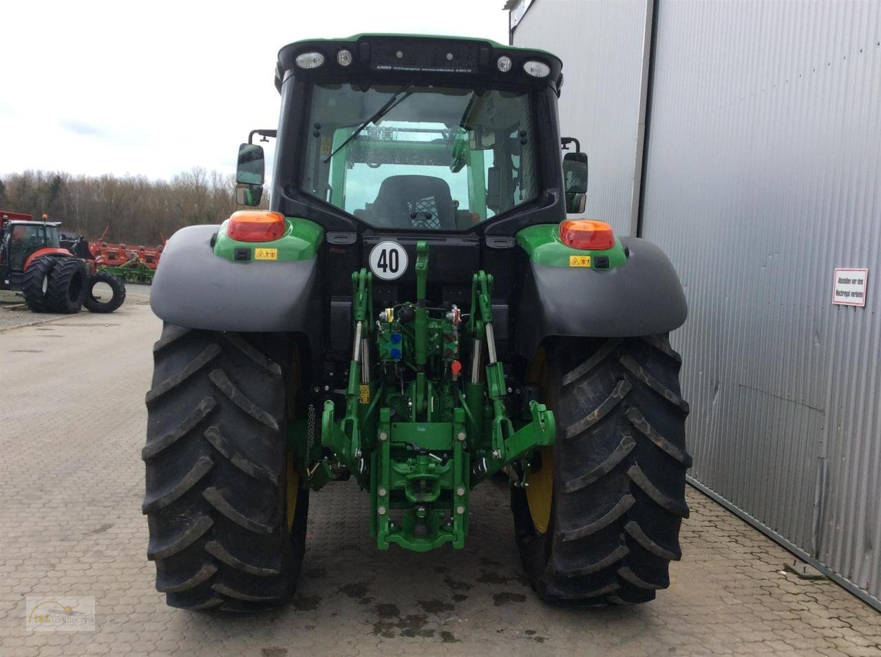 Traktor of the type John Deere 6100 M, Gebrauchtmaschine in Pfreimd (Picture 4)