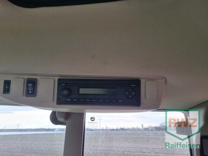 Traktor typu John Deere 6100 M, Gebrauchtmaschine v Mutterstadt (Obrázek 2)