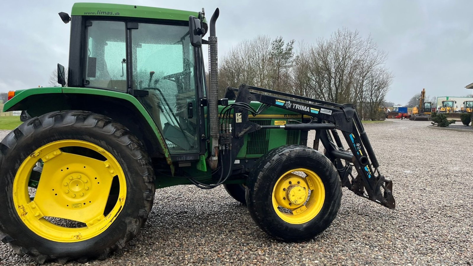 Traktor Türe ait John Deere 6100 Med frontlæsser, Gebrauchtmaschine içinde Lintrup (resim 13)