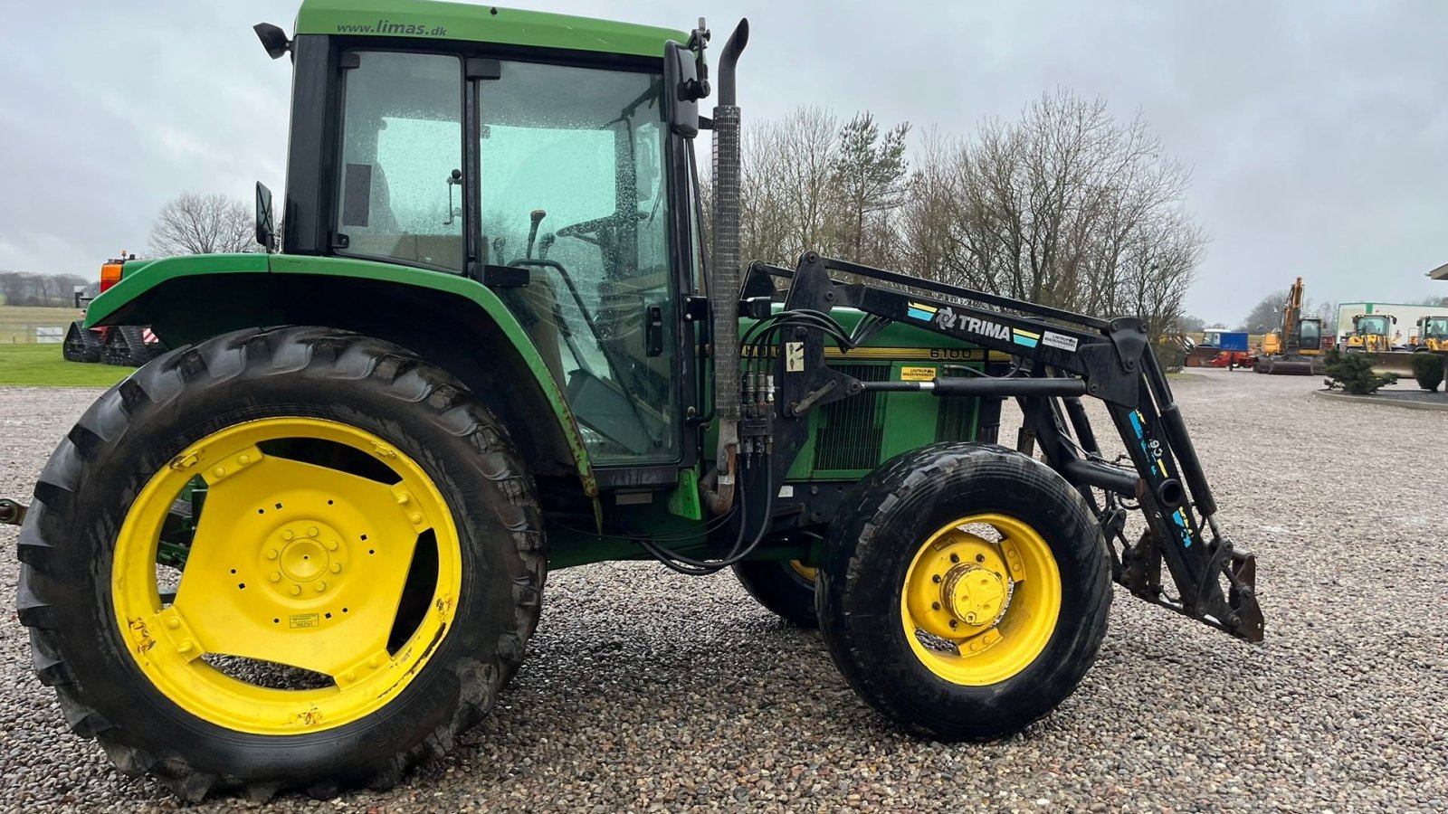 Traktor Türe ait John Deere 6100 Med frontlæsser, Gebrauchtmaschine içinde Lintrup (resim 14)