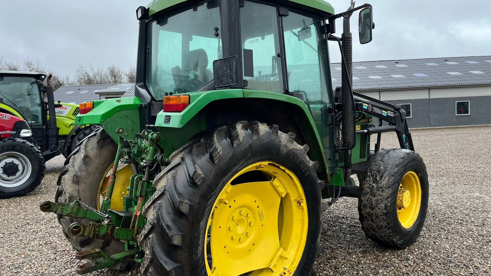 Traktor Türe ait John Deere 6100 Med frontlæsser, Gebrauchtmaschine içinde Lintrup (resim 22)