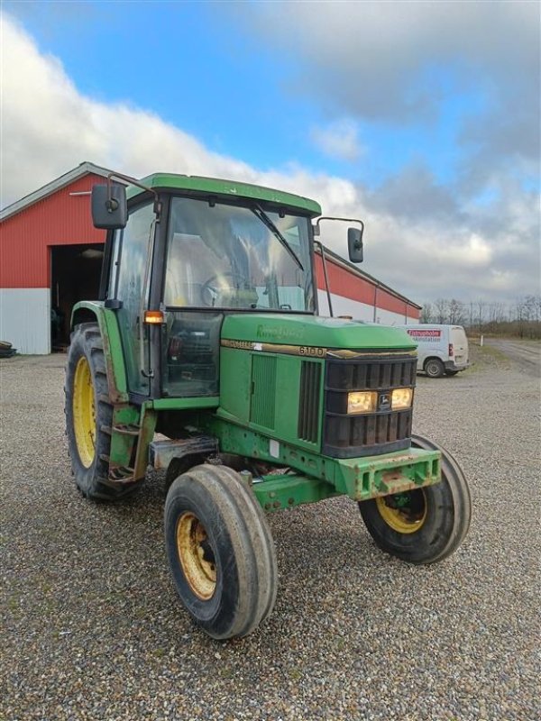 Traktor typu John Deere 6100, Gebrauchtmaschine v Ejstrupholm (Obrázek 2)