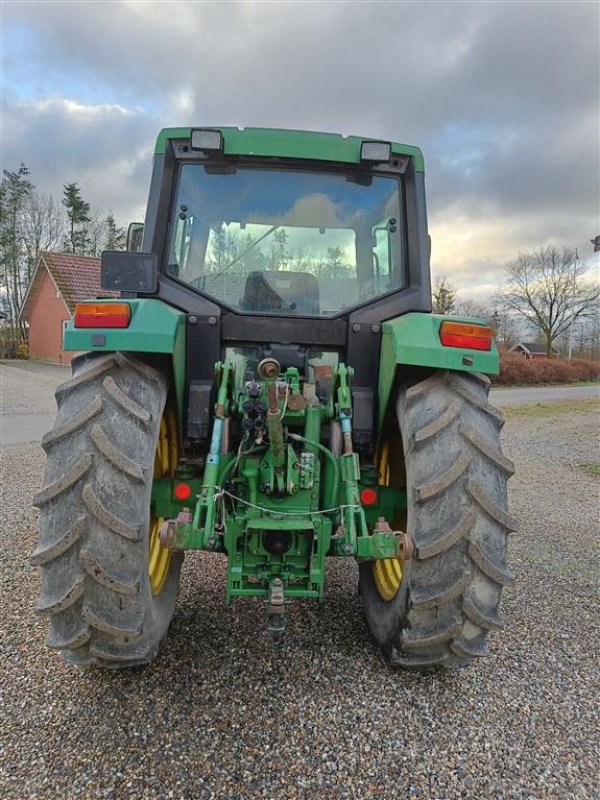 Traktor typu John Deere 6100, Gebrauchtmaschine v Ejstrupholm (Obrázek 4)