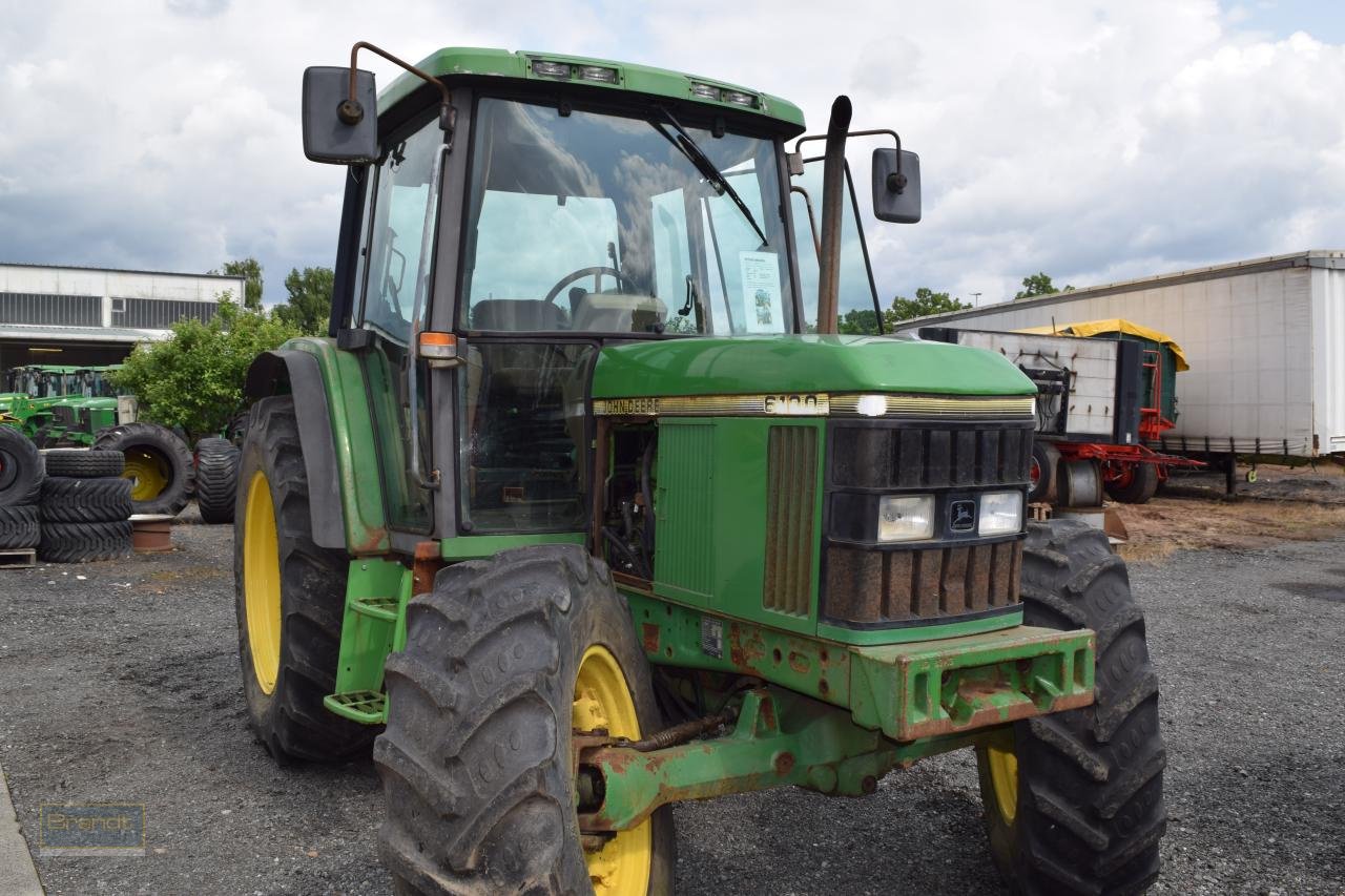Traktor типа John Deere 6100, Gebrauchtmaschine в Oyten (Фотография 4)