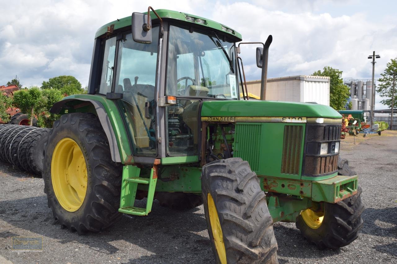 Traktor от тип John Deere 6100, Gebrauchtmaschine в Oyten (Снимка 2)