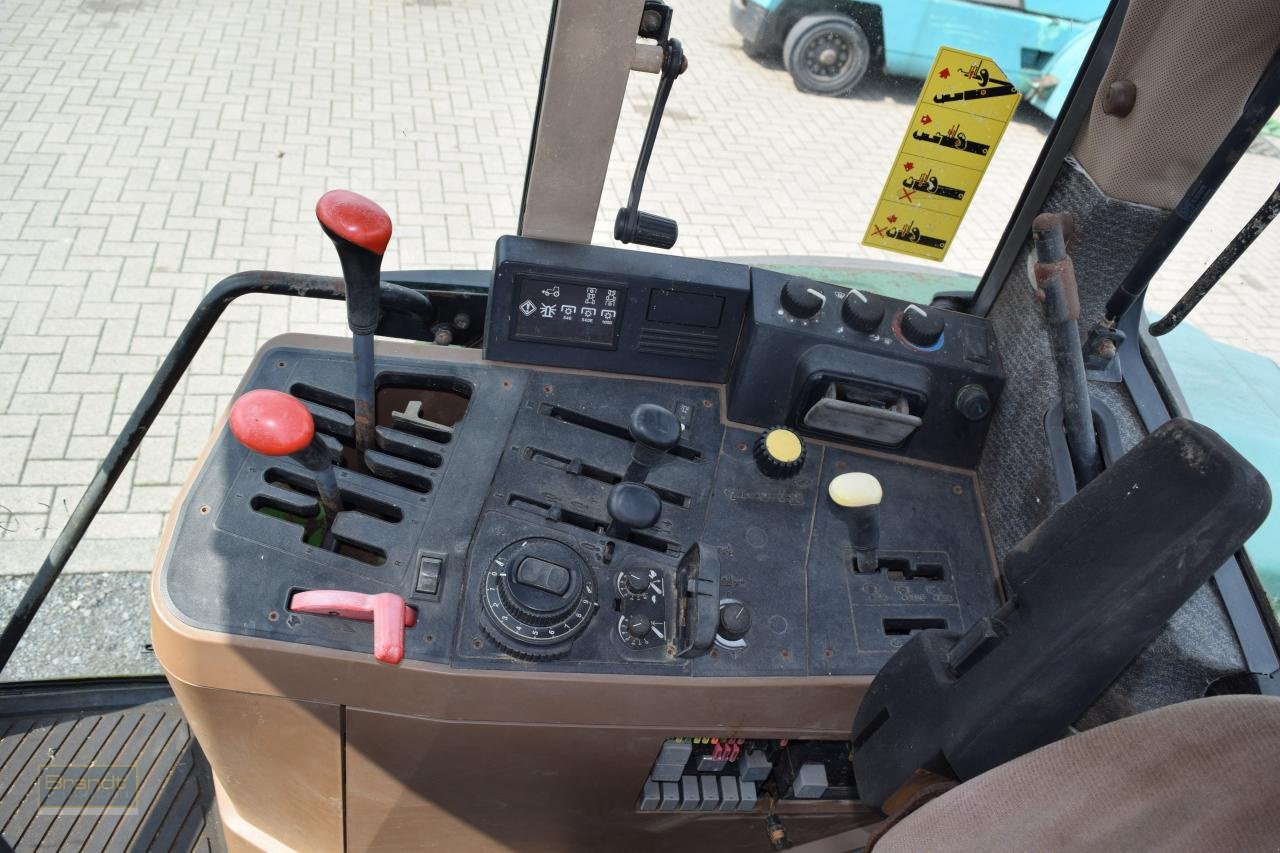 Traktor от тип John Deere 6100, Gebrauchtmaschine в Oyten (Снимка 11)