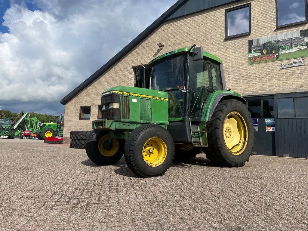 Traktor typu John Deere 6100, Gebrauchtmaschine v Vriezenveen (Obrázek 3)