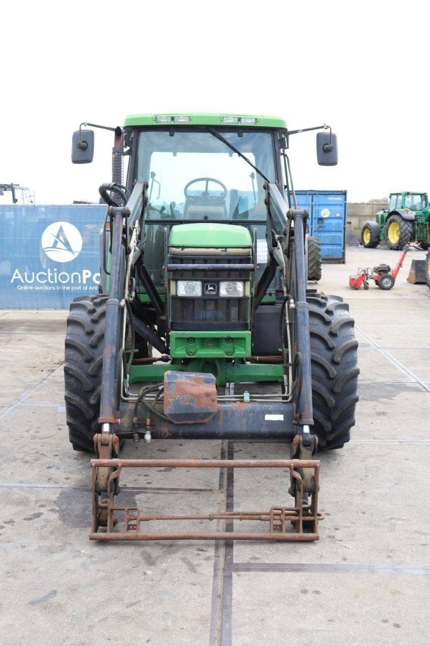 Traktor tip John Deere 6100, Gebrauchtmaschine in Antwerpen (Poză 9)