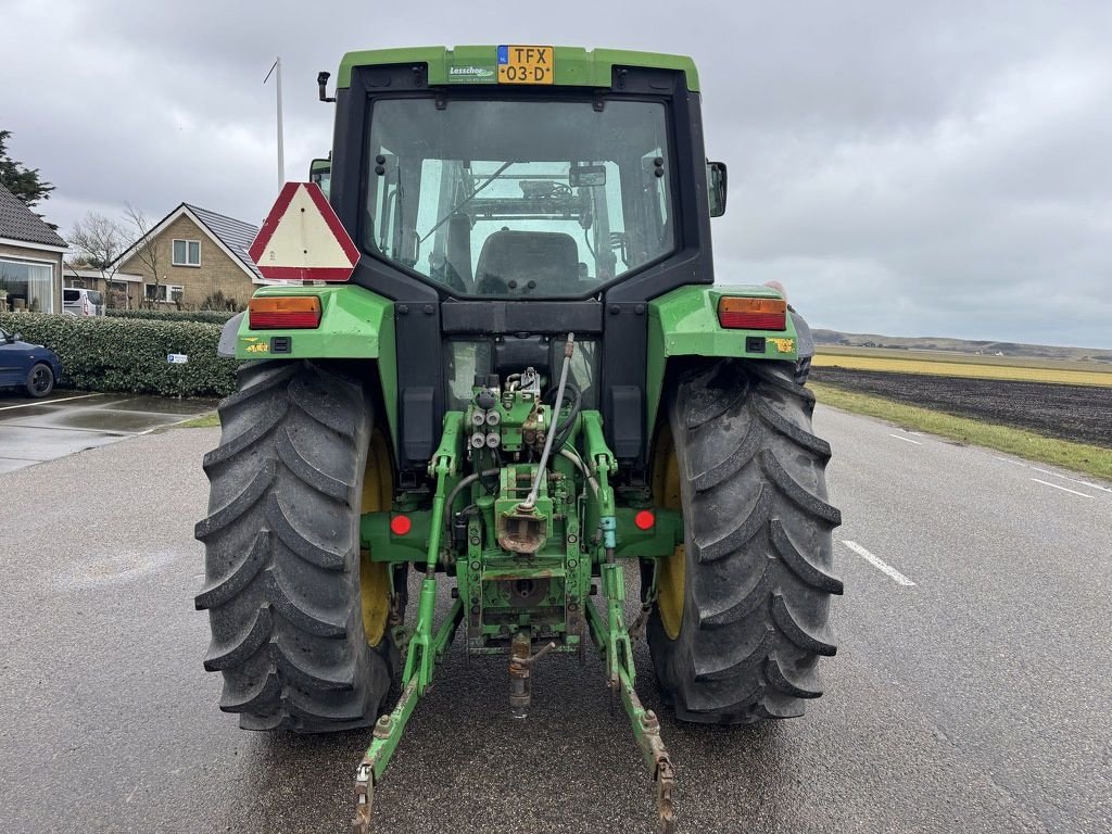 Traktor Türe ait John Deere 6100, Gebrauchtmaschine içinde Callantsoog (resim 7)