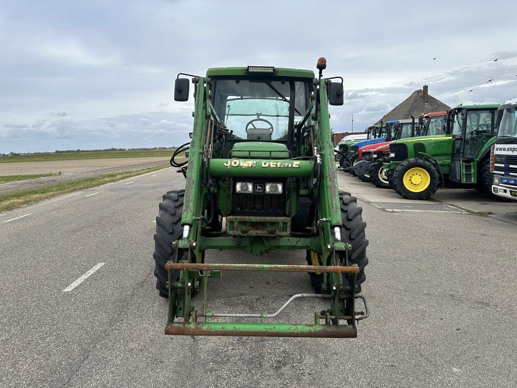 Traktor tipa John Deere 6100, Gebrauchtmaschine u Callantsoog (Slika 2)