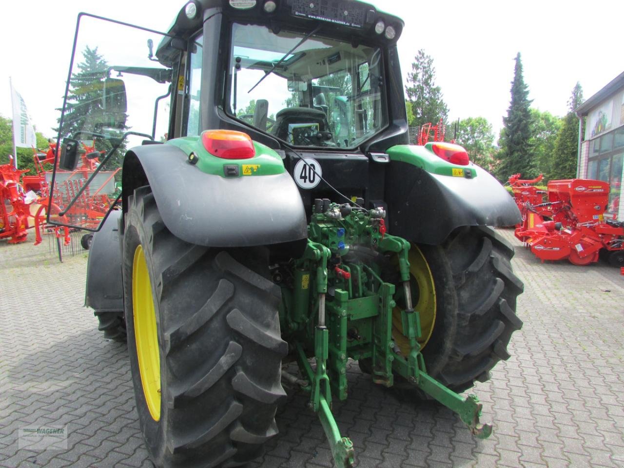 Traktor typu John Deere 6100M  AQ+40, Gebrauchtmaschine v Bad Wildungen - Wega (Obrázek 2)