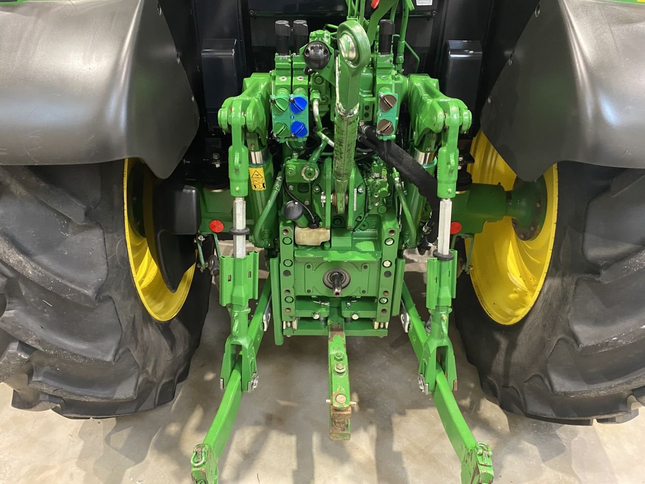 Traktor Türe ait John Deere 6100M met 603M voorlader, Gebrauchtmaschine içinde Beek en Donk (resim 5)