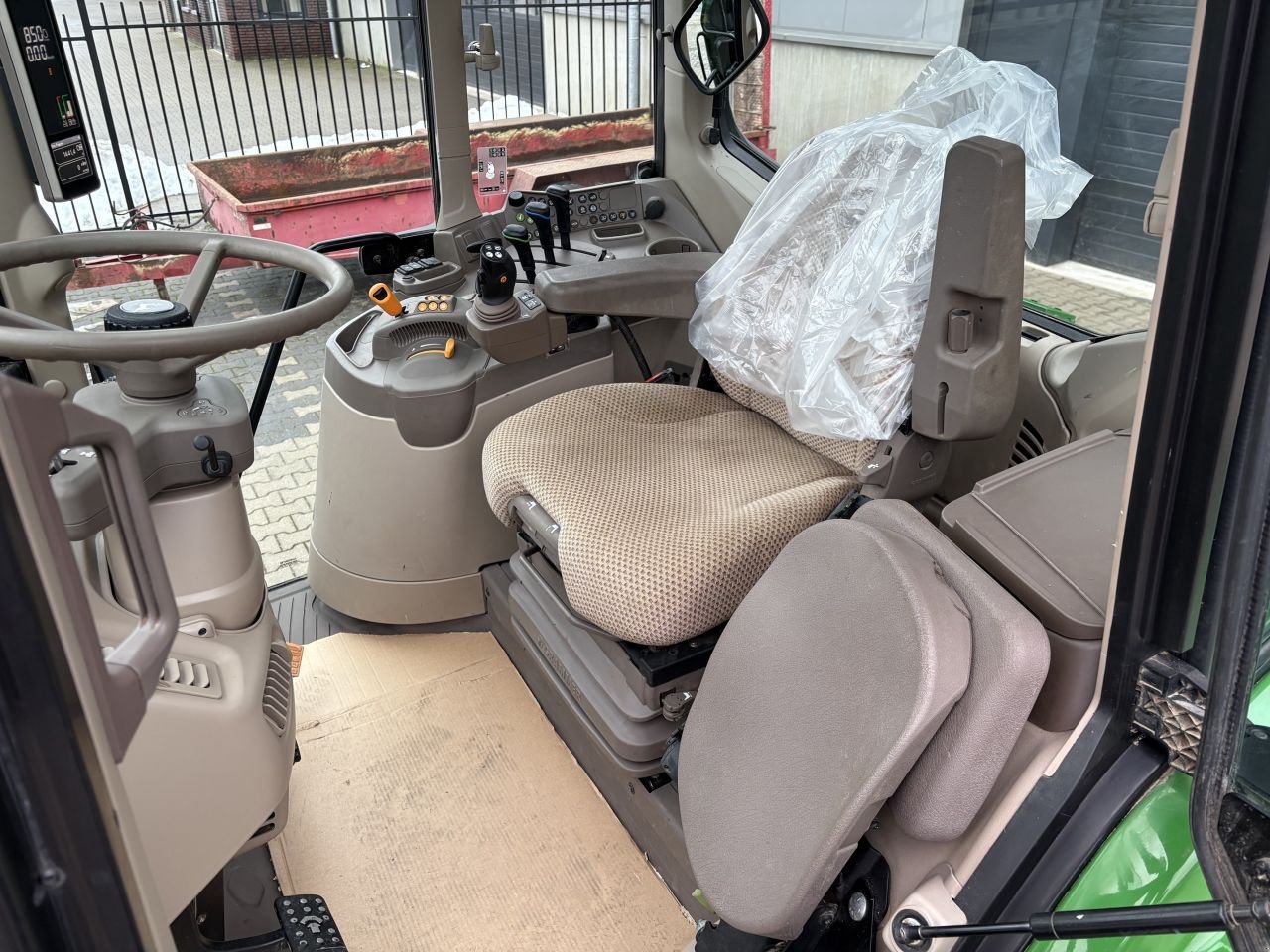 Traktor Türe ait John Deere 6100M met 603M voorlader, Gebrauchtmaschine içinde Beek en Donk (resim 9)