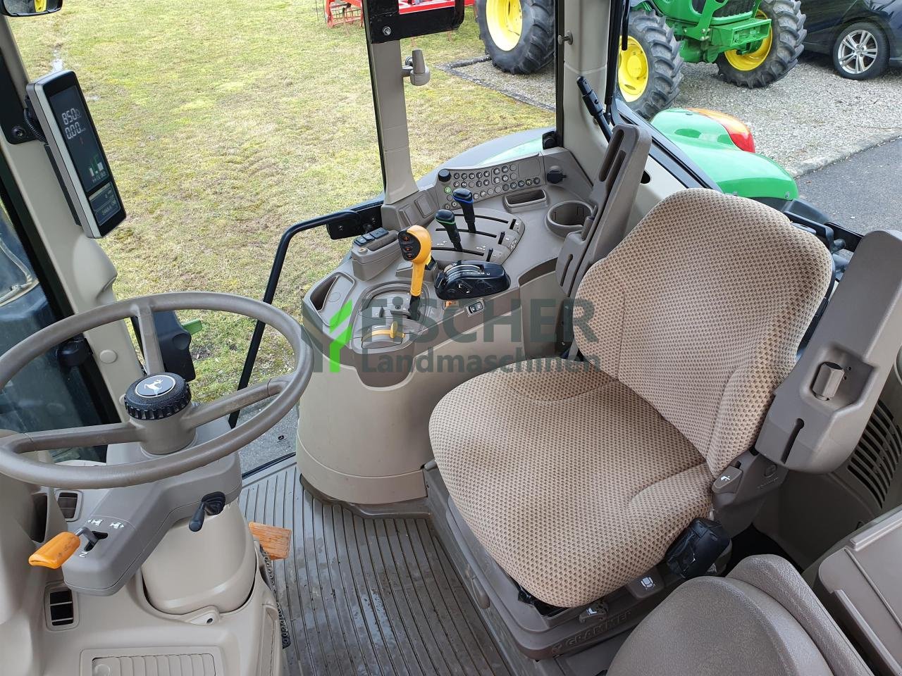 Traktor des Typs John Deere 6100M PQ+, Gebrauchtmaschine in Zweibrücken (Bild 10)