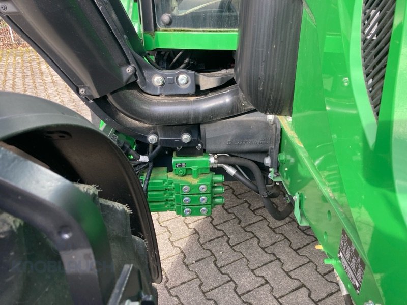 Traktor typu John Deere 6100M, Neumaschine v Kandern-Tannenkirch (Obrázek 5)