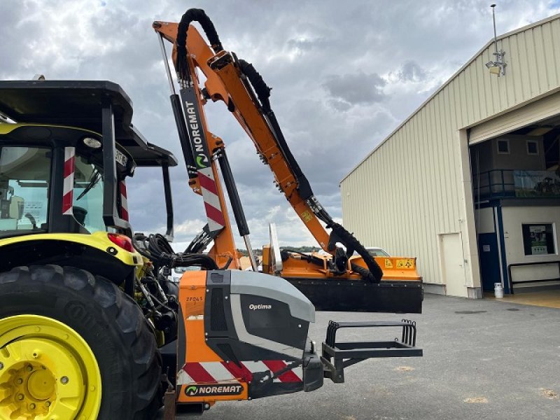 Traktor типа John Deere 6100M, Gebrauchtmaschine в PITHIVIERS Cedex (Фотография 9)