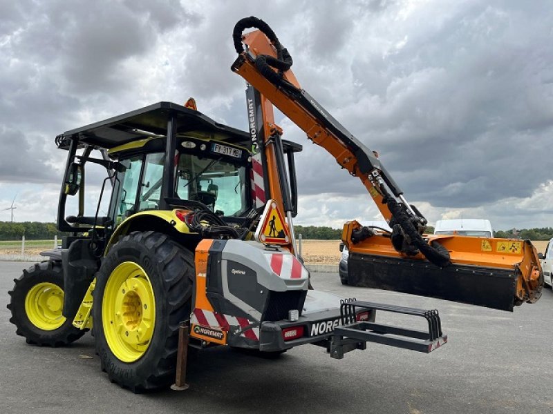Traktor типа John Deere 6100M, Gebrauchtmaschine в PITHIVIERS Cedex (Фотография 3)