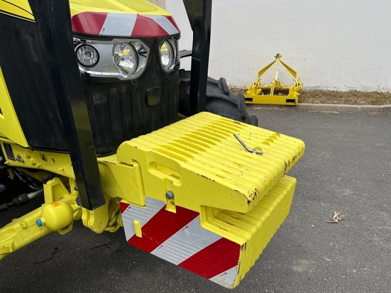 Traktor типа John Deere 6100M, Gebrauchtmaschine в PITHIVIERS Cedex (Фотография 8)