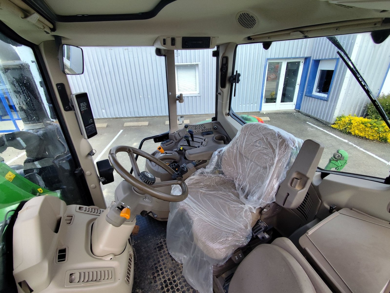 Traktor del tipo John Deere 6100M, Gebrauchtmaschine In Le Horps (Immagine 11)