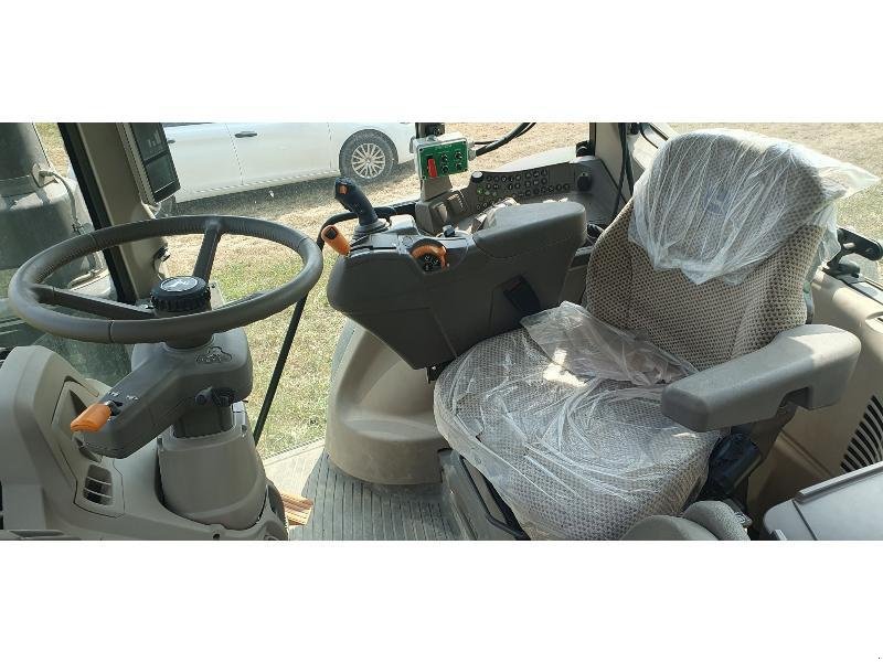 Traktor za tip John Deere 6100M, Gebrauchtmaschine u VERDUN (Slika 8)