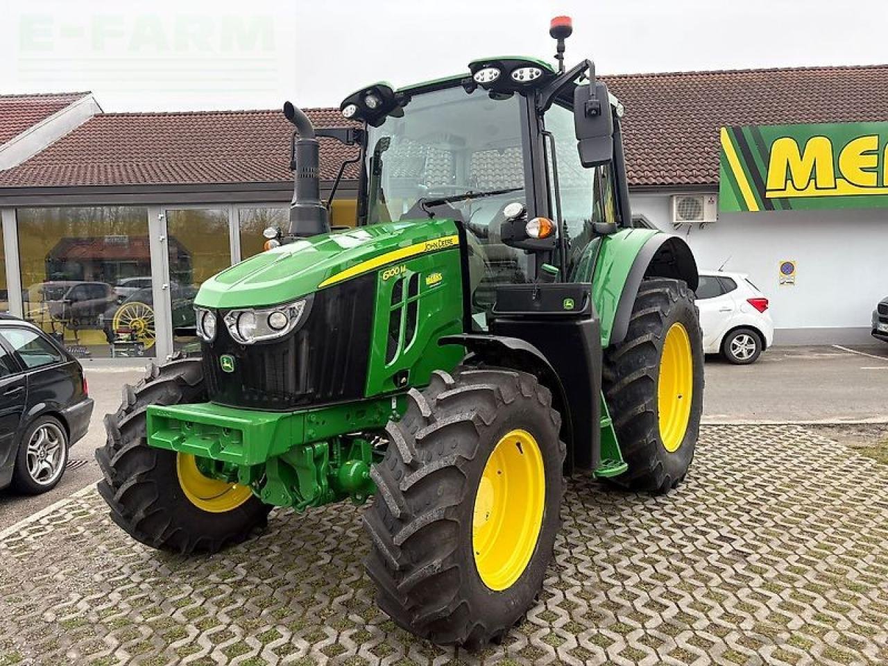 Traktor Türe ait John Deere 6100m, Gebrauchtmaschine içinde GROBELNO (resim 1)