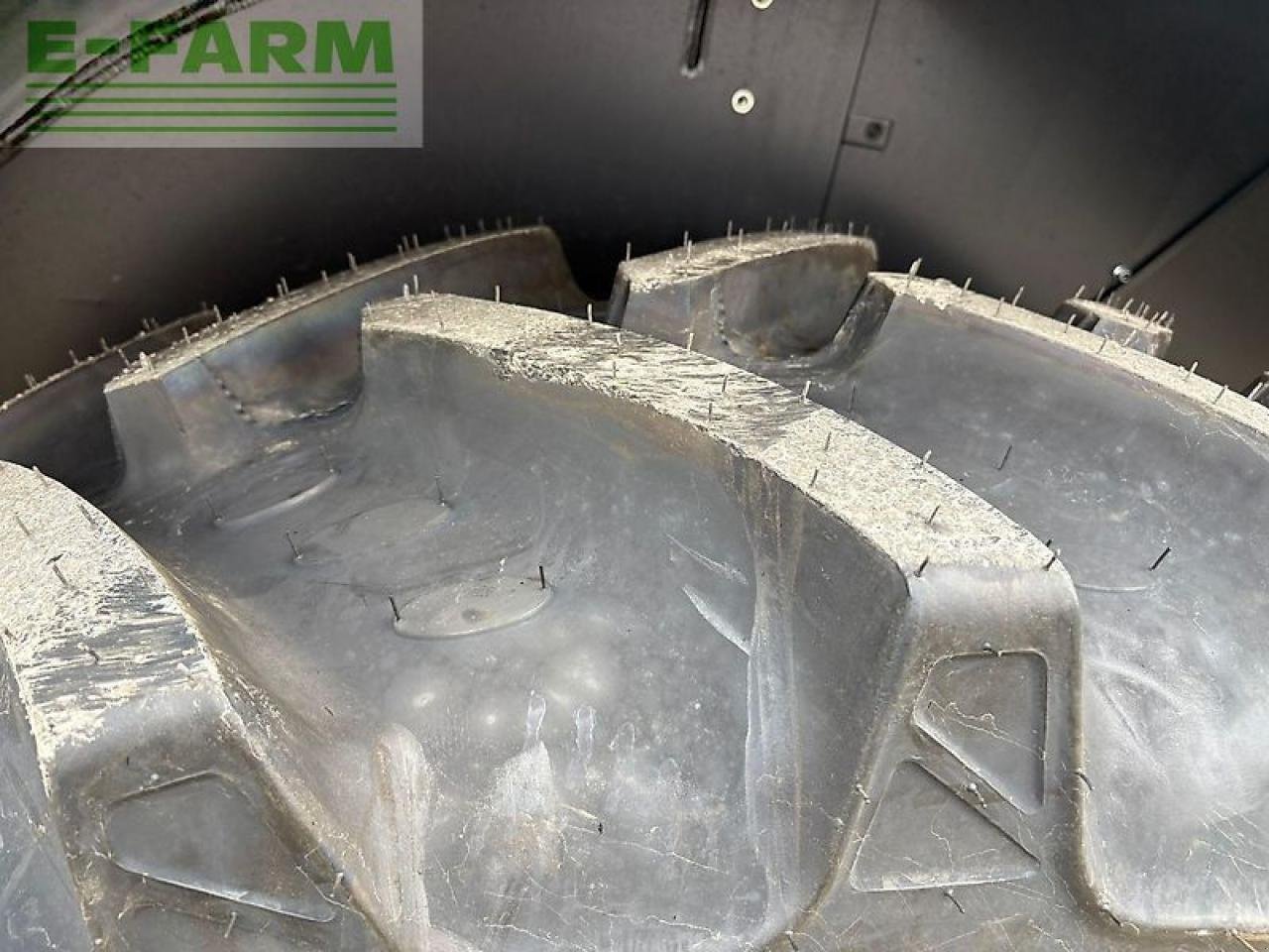 Traktor типа John Deere 6100m, Gebrauchtmaschine в GROBELNO (Фотография 11)