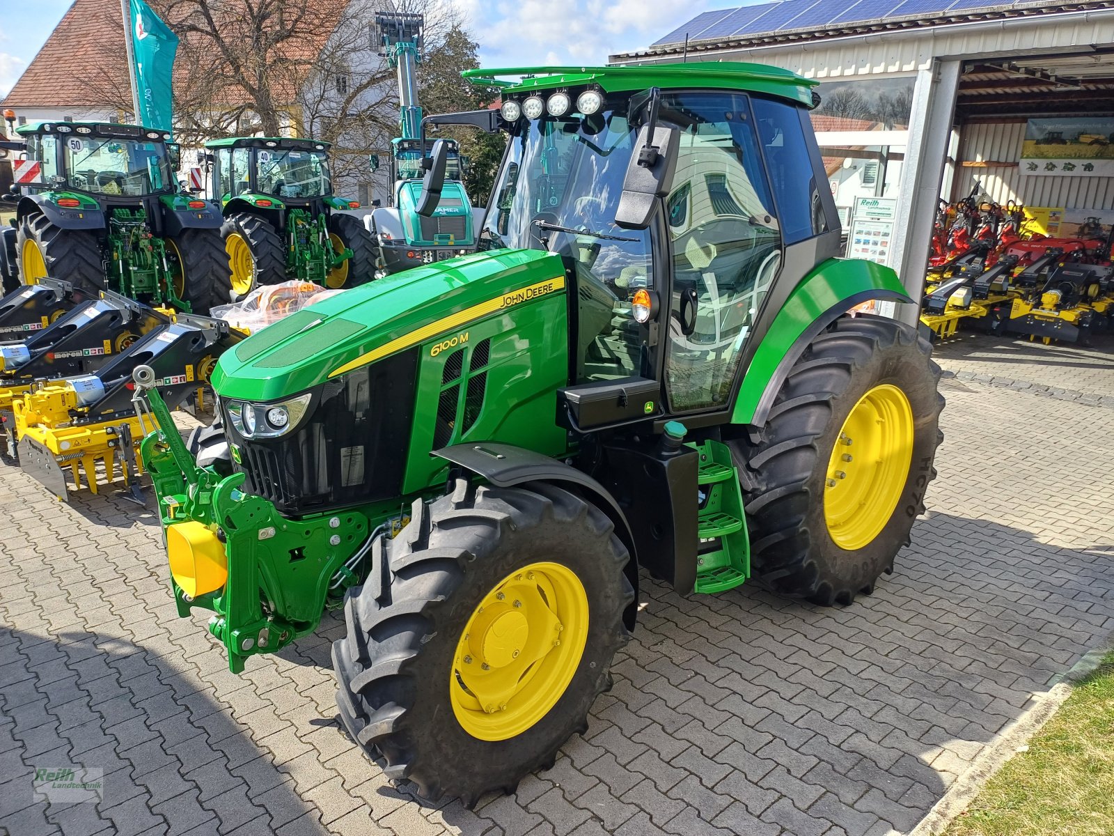 Traktor des Typs John Deere 6100M, Gebrauchtmaschine in Wolnzach (Bild 5)