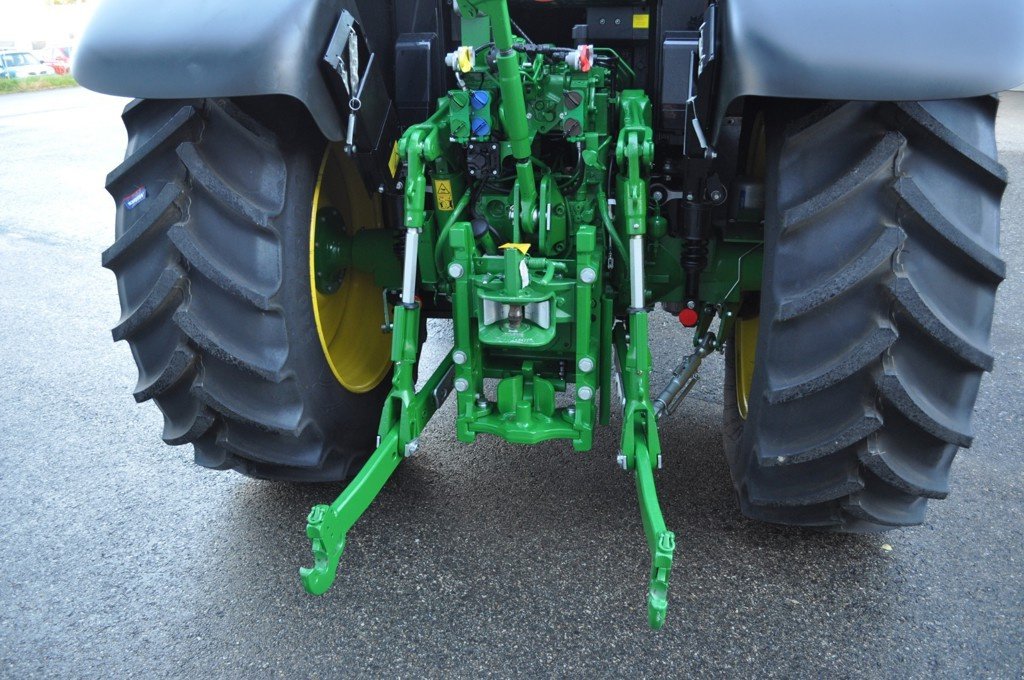 Traktor typu John Deere 6100M, Neumaschine v Grolley (Obrázek 4)