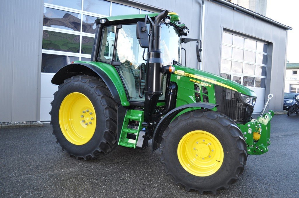 Traktor typu John Deere 6100M, Neumaschine v Grolley (Obrázek 2)