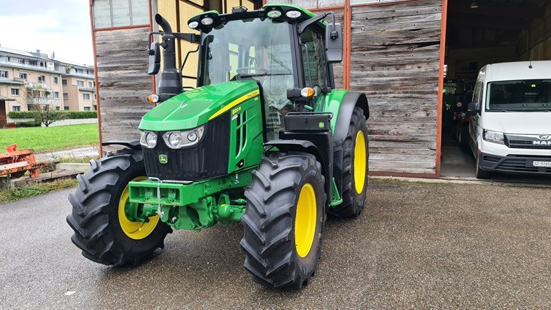 Traktor typu John Deere 6100M, Ausstellungsmaschine w Altendorf (Zdjęcie 2)